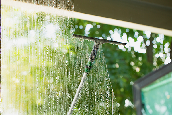 Get the Home Ready for Warmer Days With These Jiffy Services